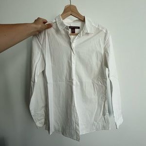 White dress shirt with hidden buttons 🤍